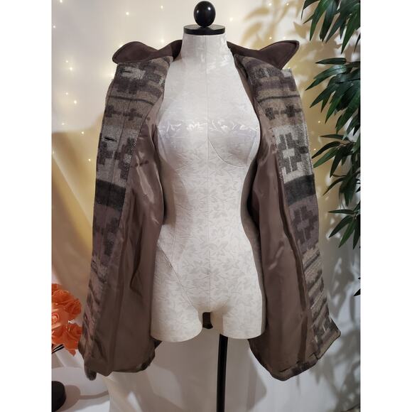 L.L. Bean Vintage Aztec Southwestern Wool Leather Blanket Jacket Womens Size L - Picture 9 of 12